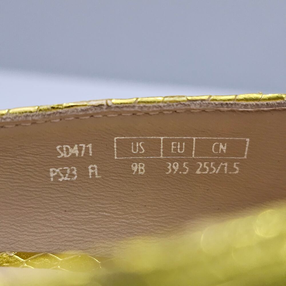 Stuart Weitzman Metallic Yellow Snakeskin Pointed-Toe Pumps - Picture 15 of 16